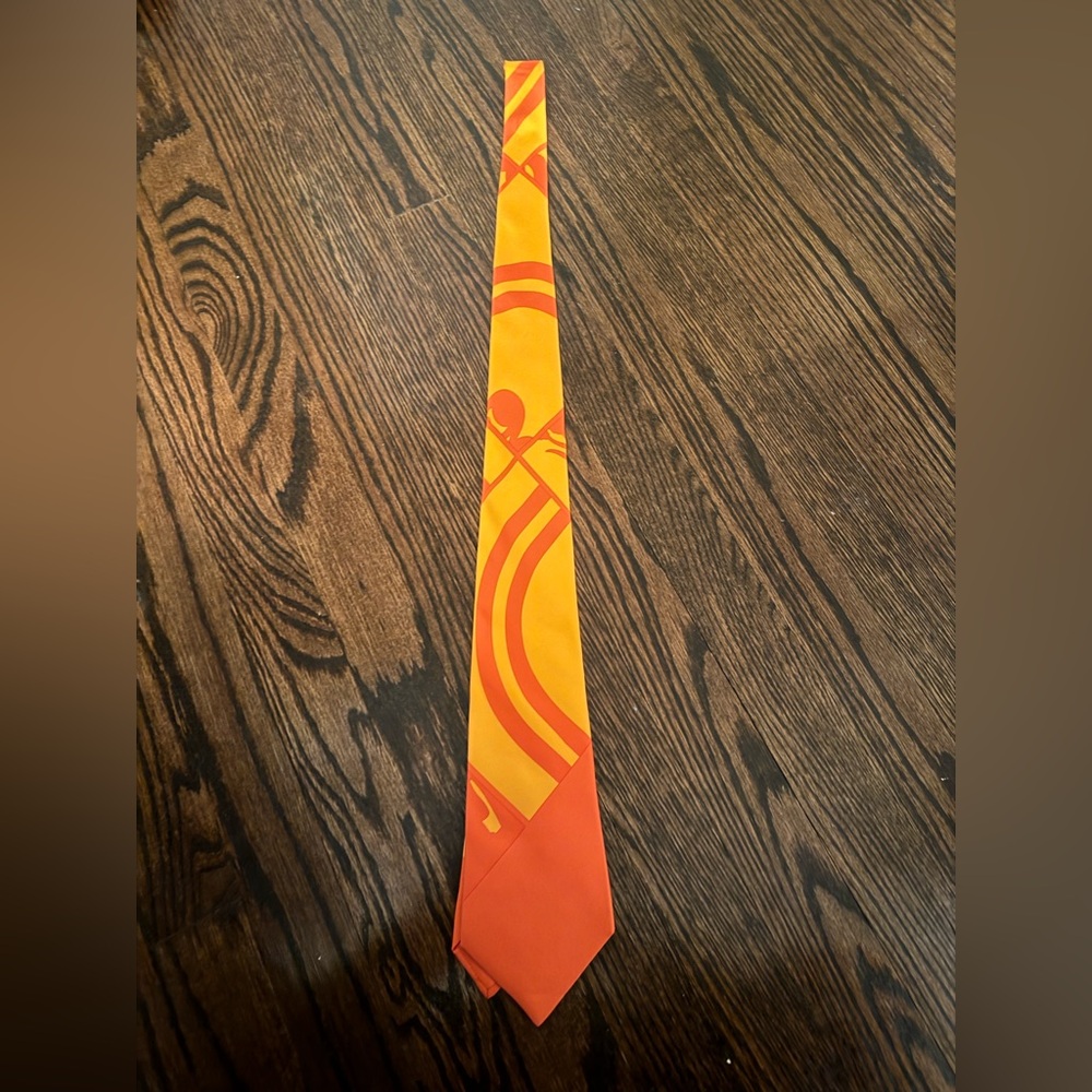 Hermes 100% silk tie